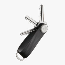  Orbitkey - מחזיק מפתחות מפוליקרבונט שחור טען תמונה לגלריה
